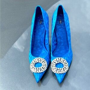 Zara blue leopard print pumps w/jeweled toe